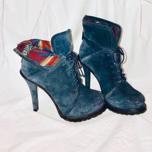 Elizabeth and James Blue Suede Booties
